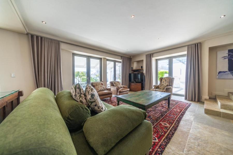 To Let 5 Bedroom Property for Rent in De Zalze Winelands Golf Estate Western Cape